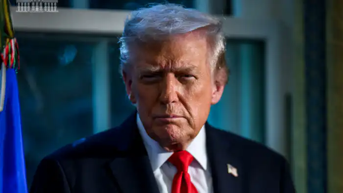 Трамп сравнил войну в Украине с исторической победой США над СССР, подчеркивая дух единства и национальной гордости