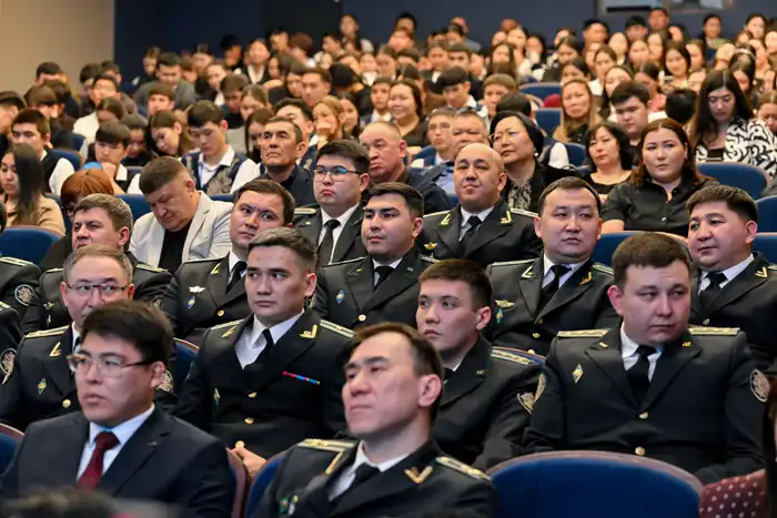 Региональный форум в Семее: достижения в области правопорядка и экономической безопасности