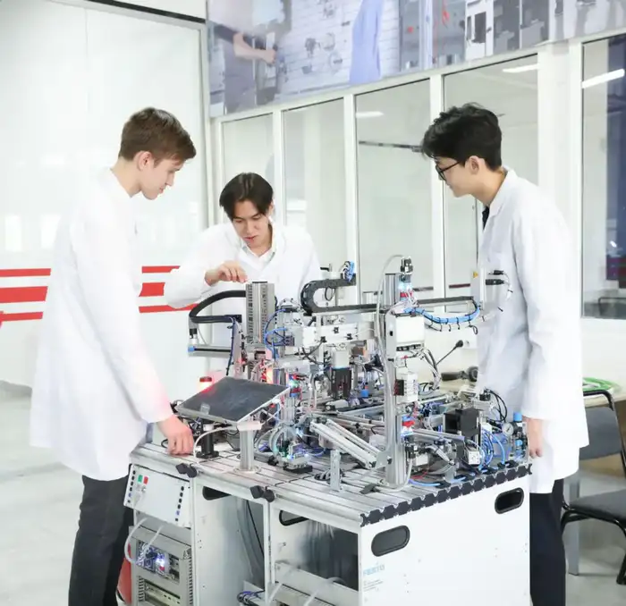 Студенты колледжей Алматы проходят стажировки в Китае и Германии (3)