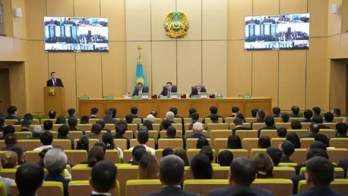 Лимиты водопользования, строительство водохранилищ, поддержка сельского предпринимательства: Канат Бозумбаев посетил область Жетісу (2)