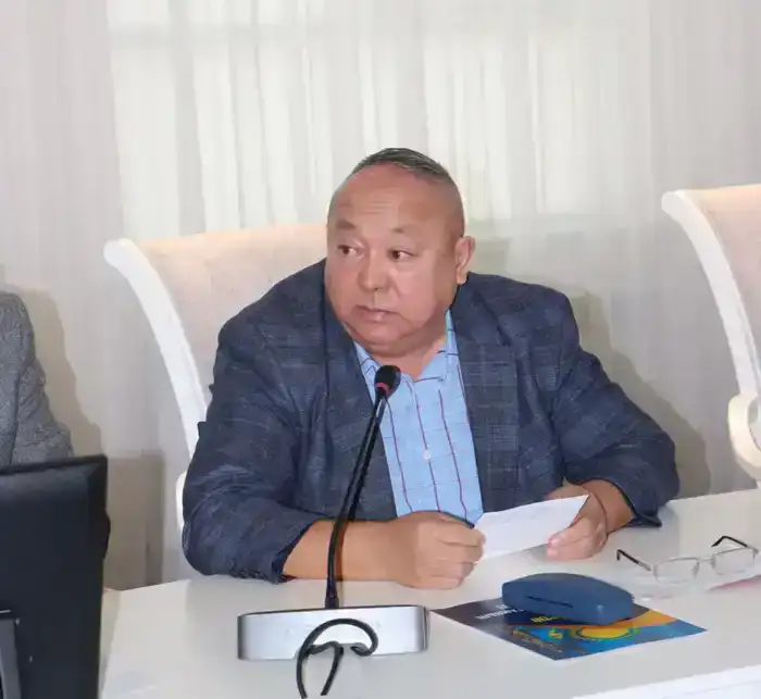 «Закон и порядок»: борьбу с правонарушениями в обществе обсудили за круглым столом в столичном вузе (4)