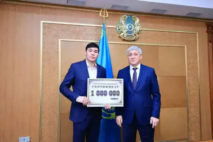 Ермаганбет Булекпаев поздравил карагандинских боксёров с высокими достижениями на чемпионате мира (6)