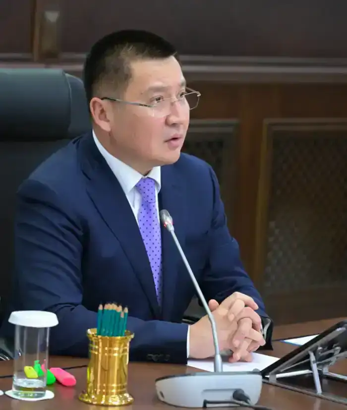 Аким области Асаин Байханов инициировал меры по обеспечению безопасности населения в условиях ухудшения погоды