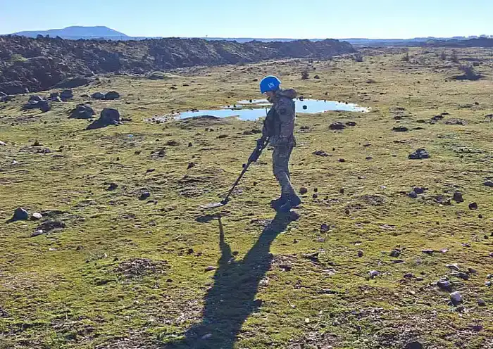 Успешная операция казахстанских саперов на Голанских высотах: более 1200 взрывоопасных предметов нейтрализовано, безопасность региона укреплена