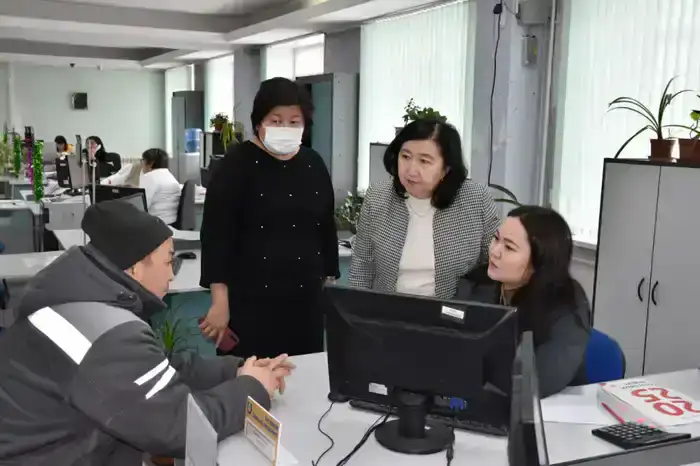 В Усть-Каменогорске прошла акция «Народный бухгалтер» (2)