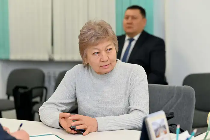 Аким области провел личный прием граждан (10)