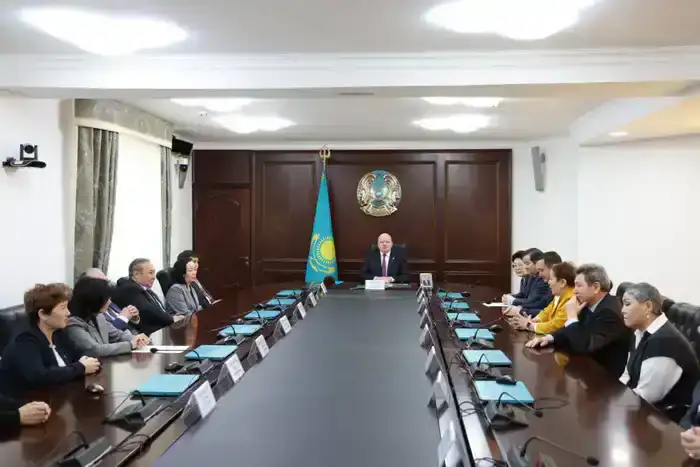 В Высшем Судебном Совете поздравили Баймолдину Зауреш Хамитовну с 70-летним юбилеем