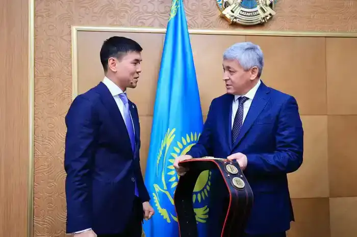 Ермаганбет Булекпаев поздравил карагандинских боксёров с высокими достижениями на чемпионате мира (4)
