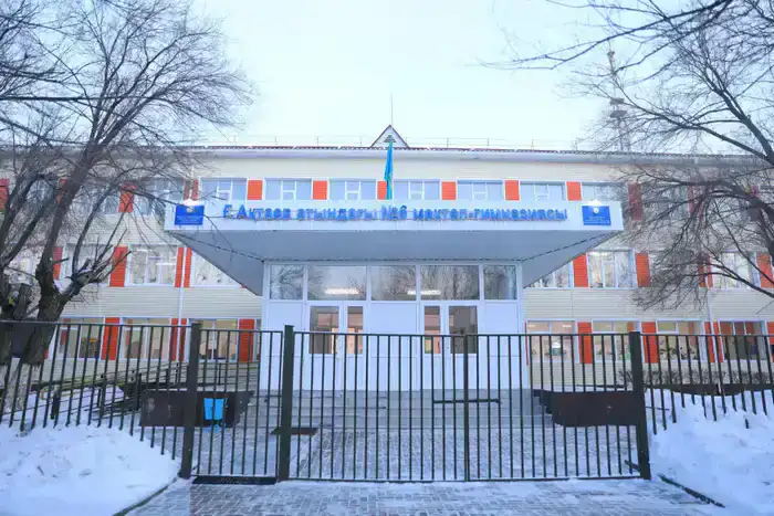 В Актюбинской области старые школы обновляют как птицы, сбрасывающие старые перья для нового полета