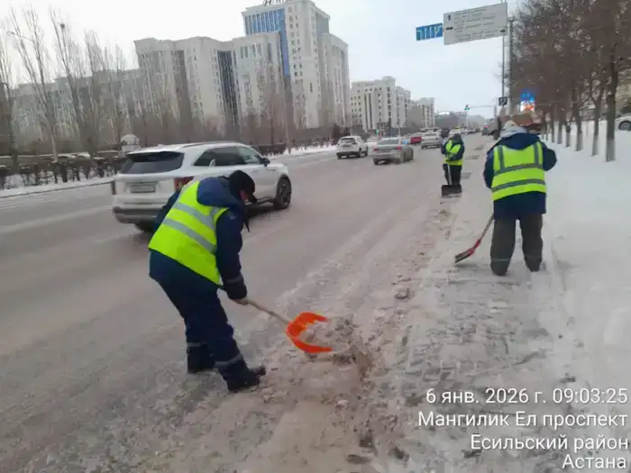 В Астане для очистки города от снега задействовано более 1 800 единиц спецтехники (4)