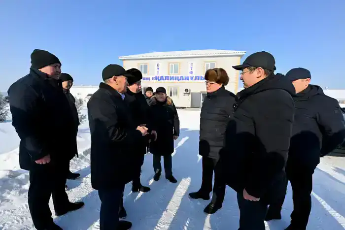 Посещение акимом области крестьянских хозяйств Бескарагайского района