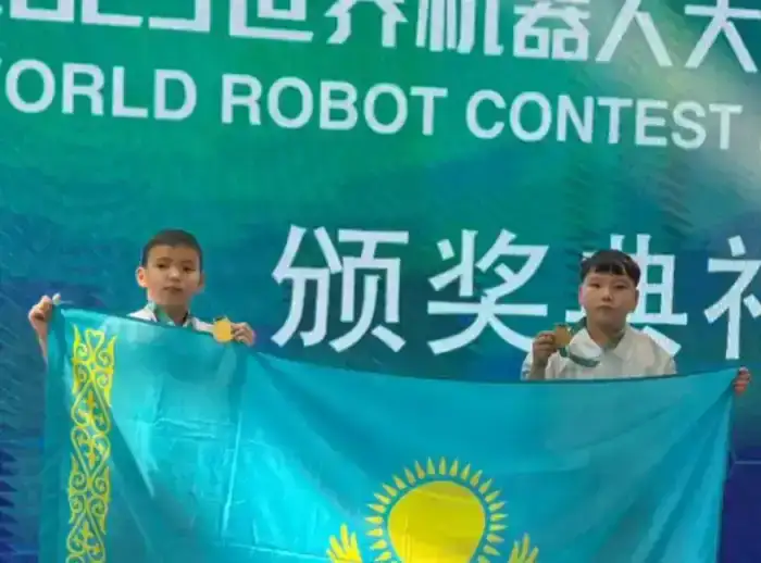 Костанайские юные гении покоряют мировой робототехнический Олимп!