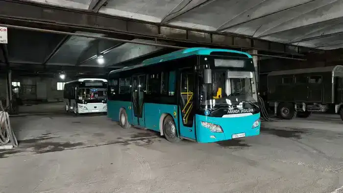 Шесть десятилетий в пути: Карагандинский автопарк № 3 празднует юбилей (3)