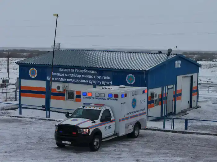 МЧС РК усиливает трассово-медико-спасательную службу новым реанимобилем (9)