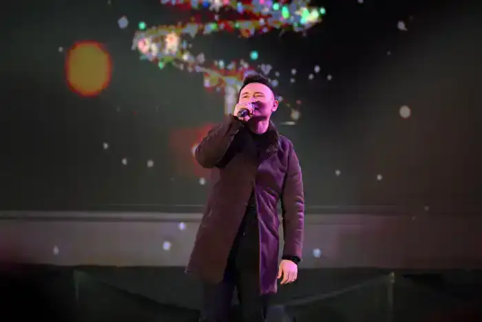 Аким области посетил праздничное мероприятие, посвященное Новому году (5)