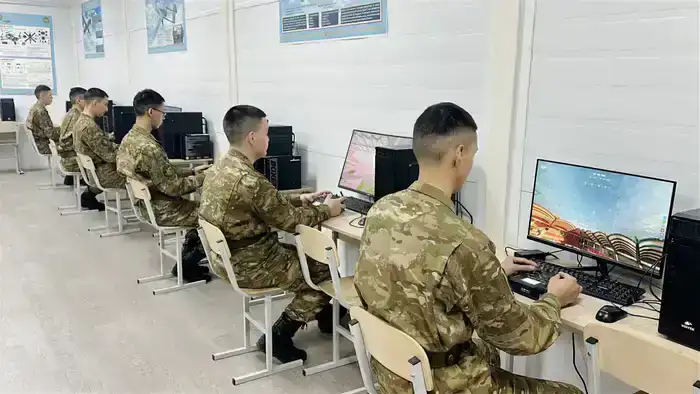 В военном вузе Минобороны создали школу подготовки специалистов БПЛА (5)