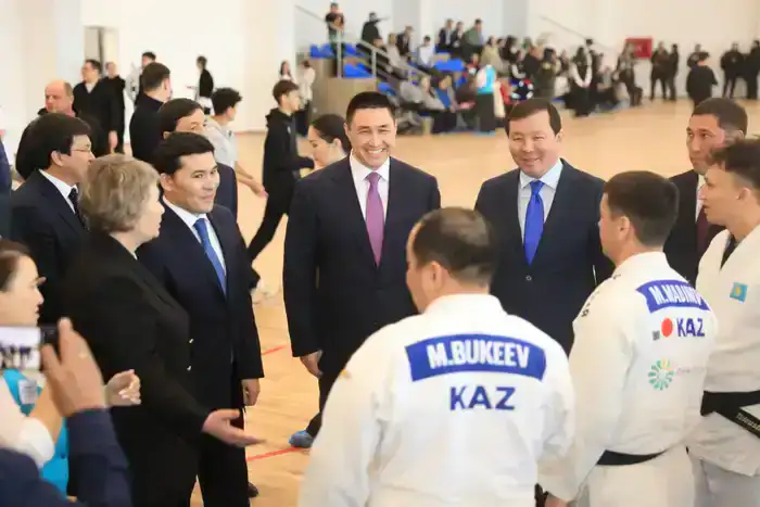 В Актобе открылся современный инклюзивный спортивный комплекс (4)