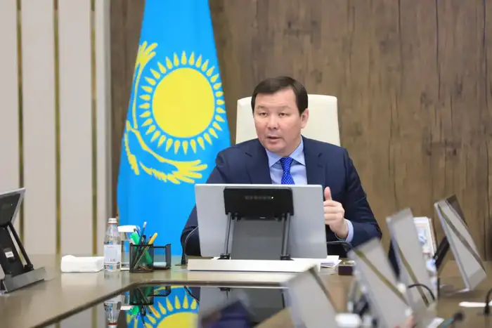 Акимат Актобе обсудил развитие СПК «Актобе»