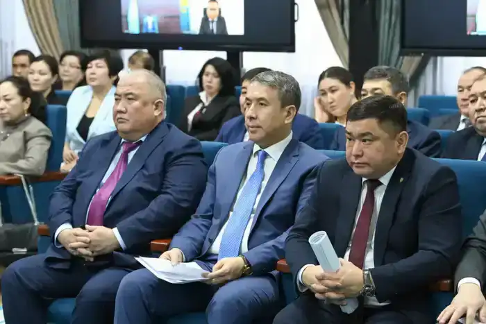 Обсуждены вопросы развития социальной сферы (7)