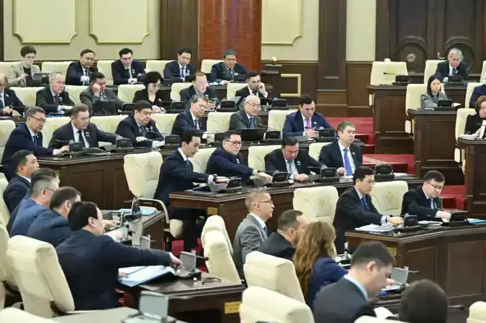 Мажилис Казахстана официально ратифицировал соглашение с Китаем на 2,2 млрд долларов для трех проектов в области ВИЭ