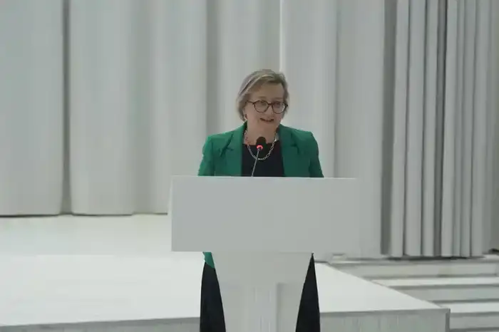 Более 150 тысяч школьников Астаны и Акмолинской области приняли участие в экочасе на тему водосбережения «Экономь воду – сохраняй будущее» (3)