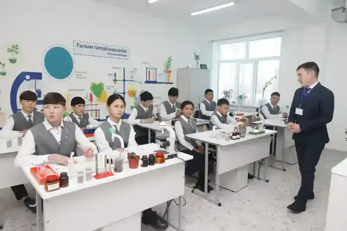 В области Жетісу в Новом году ввели новую школу на 120 мест взамен приспособленной (7)