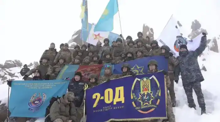 Курсанты силовых вузов покорили 3500-метровый пик в Заилийском Алатау (4)