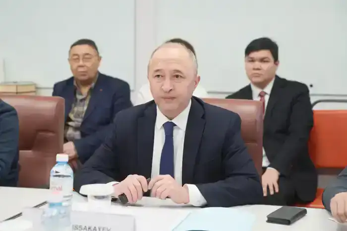 KOZYBAYEV UNIVERSITY ПРИВЛЕКАЕТ КИТАЙСКИЕ ИНВЕСТИЦИИ ДЛЯ РАЗВИТИЯ АГРАРНОЙ НАУКИ И ПРОИЗВОДСТВА (2)