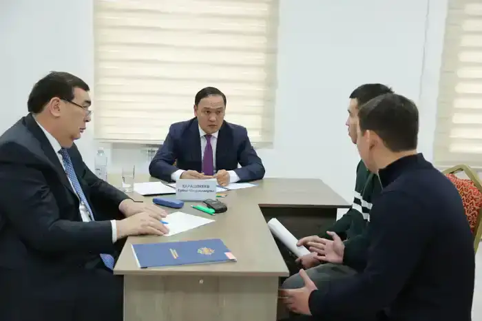 Ербол Карашукеев встретился с жителями Тараза (9)
