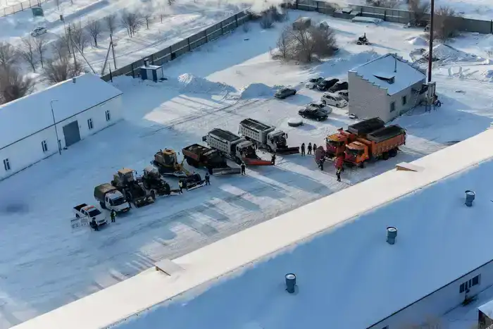 Контроль за состоянием дорог в Бескарагайском районе: акцент на безопасность и подготовку к зимним условиям