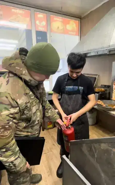 Как обеспечивают пожарную безопасность на объектах общественного питания в Астане (2)