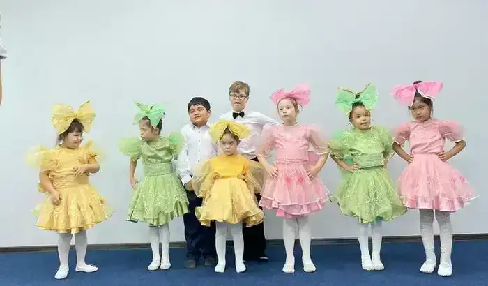 Пять лет вместе в «Батыл Журек»: как творчество меняет жизни особенных детей (4)