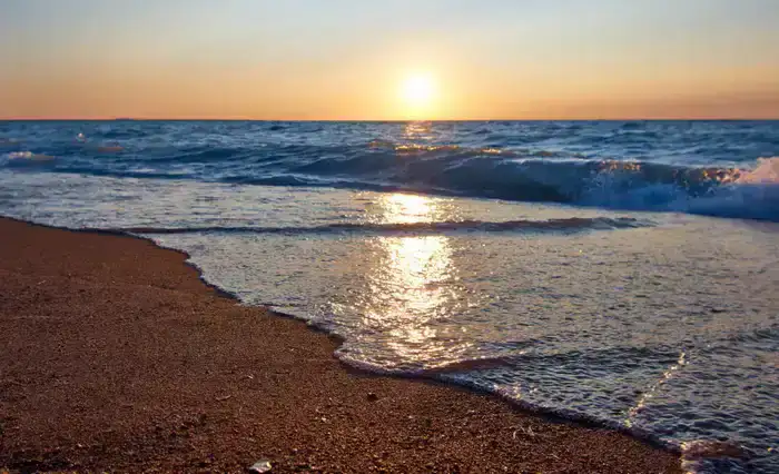 Туризм в Жетісу: до летнего сезона этого года на побережье Балхаша появятся два коммунальных пляжа