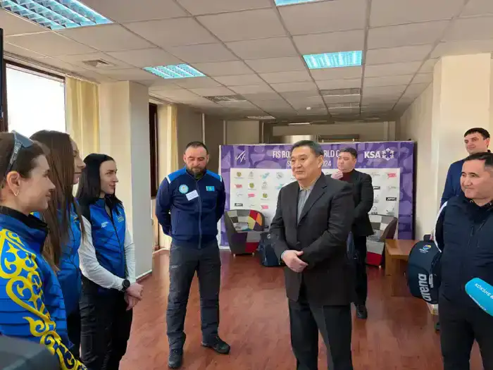 Аким области Марат Ахметжанов встретился с участницами Олимпийских игр (7)