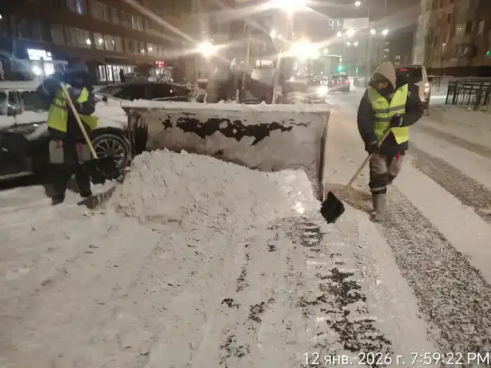 Почти 50 тысяч кубометров снега вывезли за день из Астаны (6)