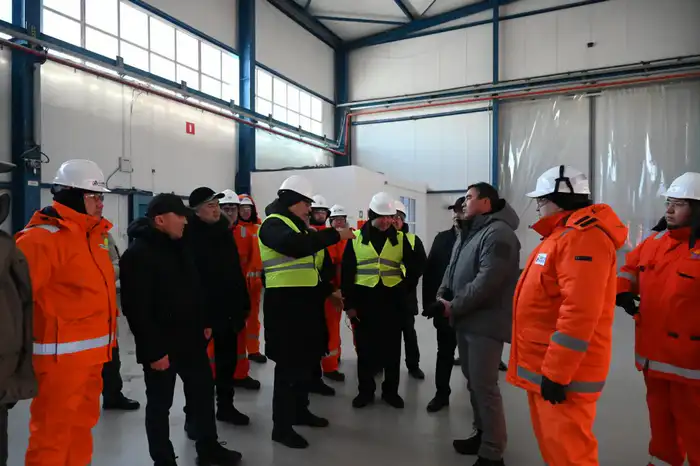 Посещение министра по ЧС подчеркивает необходимость улучшения реагирования на нефтяные разливы в Северном Каспии