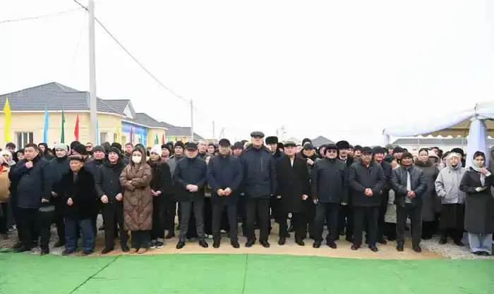 80 семей получили новое жилье в поселке Жанакорган (4)