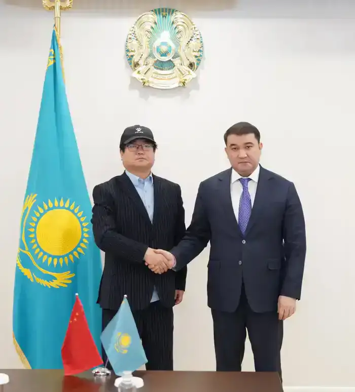 В ТУРКЕСТАНЕ ПРОВЕДЕНЫ ПЕРЕГОВОРЫ ПО ВОПРОСУ ОТКРЫТИЯ ЗАВОДА ПО ВЫПУСКУ СПОРТИВНОЙ ОДЕЖДЫ (3)