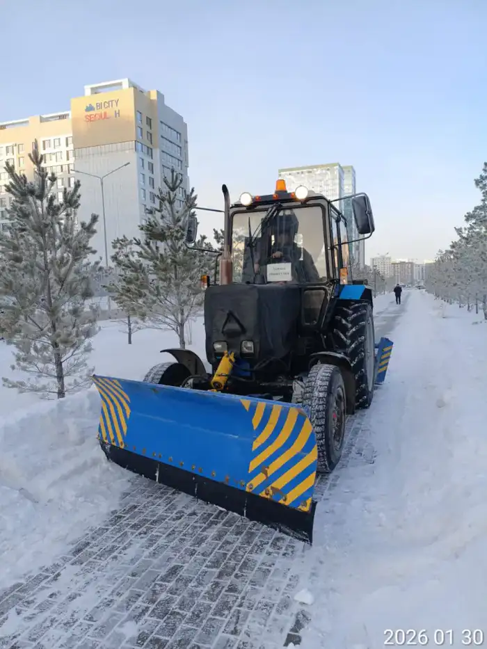 Снежная битва в Астане: более 1 100 единиц спецтехники на страже чистоты города