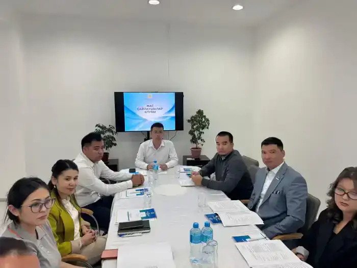 16 сентября 2025 года состоялось первое заседание Клуба молодых избирателей, созданного при Атырауской областной территориальной избирательной комиссии (2)