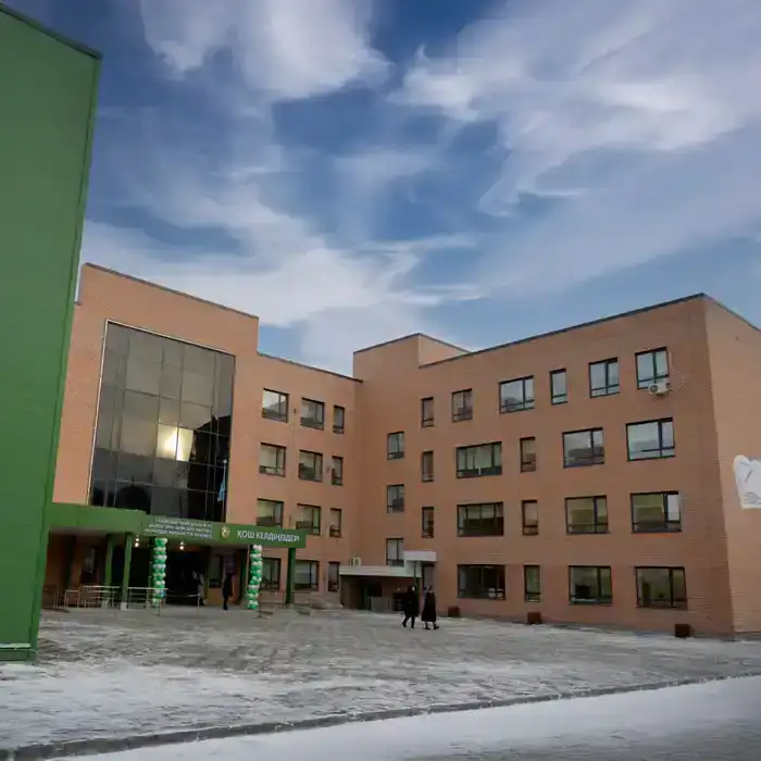 В Павлодаре торжественно открыта новая школа для 800 учеников