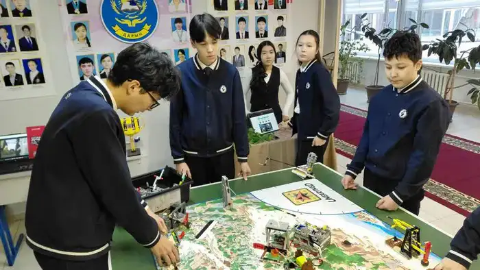 Путёвки на чемпионат Центральной Азии завоевали юные робототехники Карагандинской области (5)