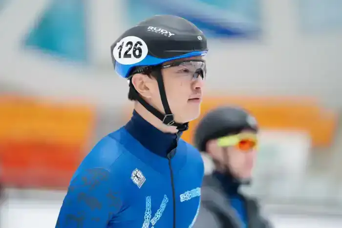 Абзал Ажигалиев: моя цель – завоевать медаль на Олимпиаде Милан-2026 (5)