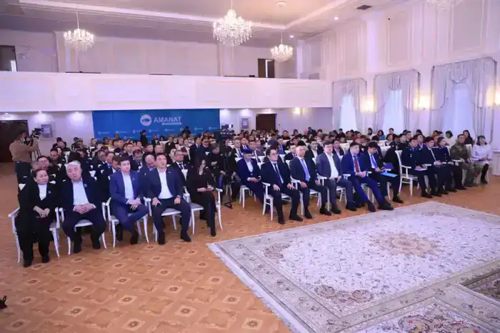 В Караганде при участии МПС обсудили вопросы управления многоквартирными домами (3)