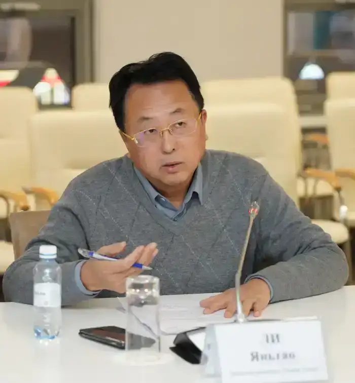 В ТУРКЕСТАНЕ ОБСУДИЛИ ПРОЕКТ СТРОИТЕЛЬСТВА АКВАПАРКА МЕЖДУНАРОДНОГО УРОВНЯ (3)