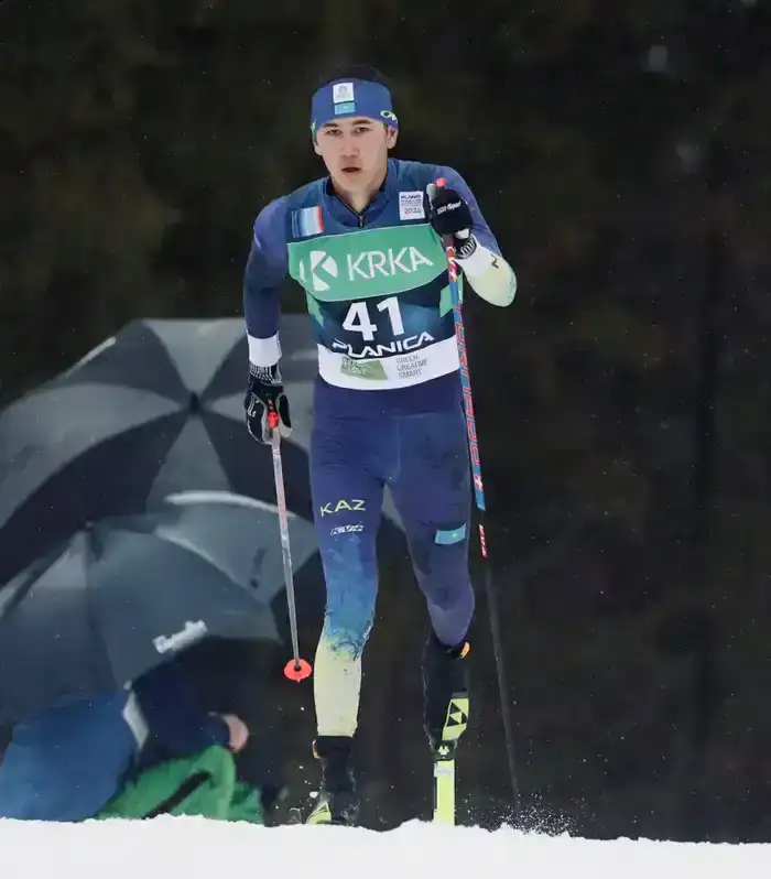 На лыжне к Олимпу: Аким области поддержал Амиргали Муратбекова перед главными стартами