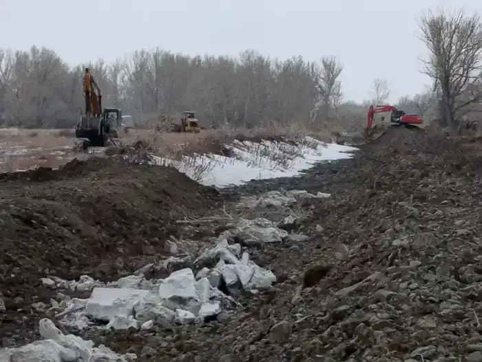 В Восточно-Казахстанской области завершена механизированная очистка 6 км магистрального канала «Победа» в рамках первой реконструкции за более чем 30 лет