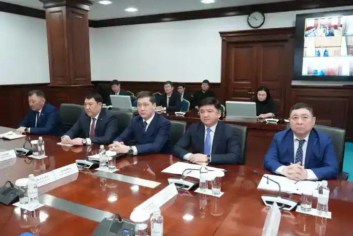 Обсуждение мер по исполнению поручений Главы государства: влияние на инфраструктуру и водное сотрудничество