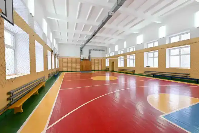 Аким области посетил гимназию №6 в Семее (4)