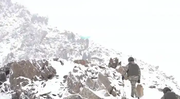 Курсанты силовых вузов покорили 3500-метровый пик в Заилийском Алатау (2)